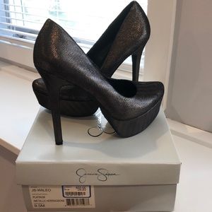 Platform Jessica Simpson